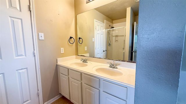 5127 Prosperity Circle, Houston, TX 77018