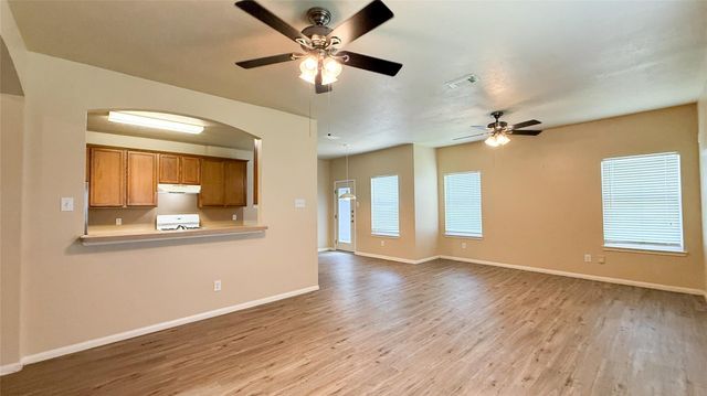 5127 Prosperity Circle, Houston, TX 77018