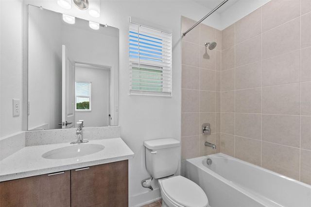 1922 W FIG STREET 2, Tampa, FL 33609