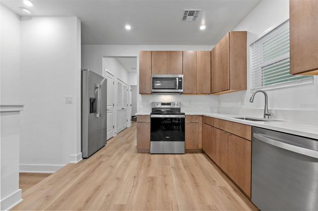 1922 W FIG STREET 2, Tampa, FL 33609