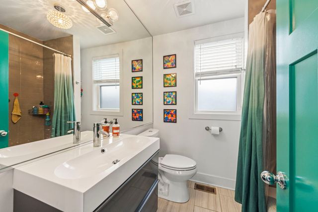 929 Harlem Avenue, Forest Park, IL 60130