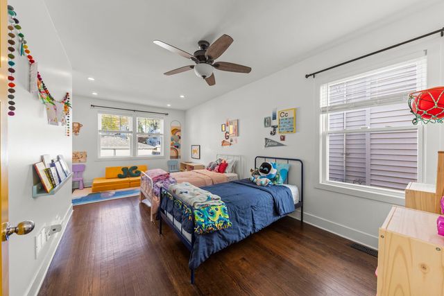 929 Harlem Avenue, Forest Park, IL 60130