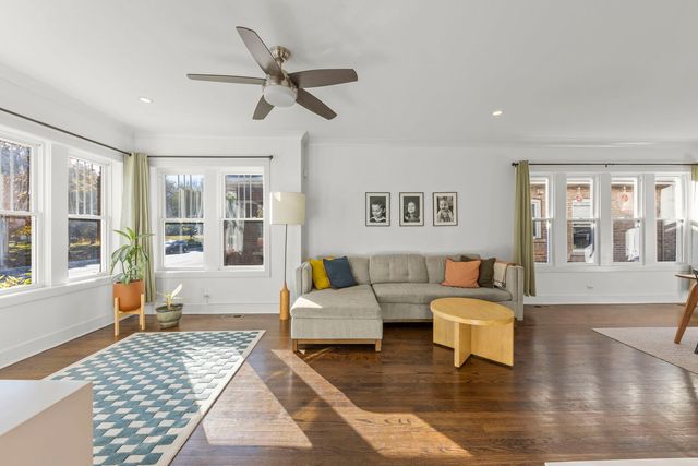 929 Harlem Avenue, Forest Park, IL 60130