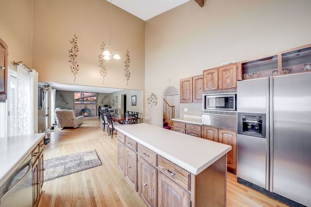 254 Bunting Lane, Bloomingdale, IL 60108