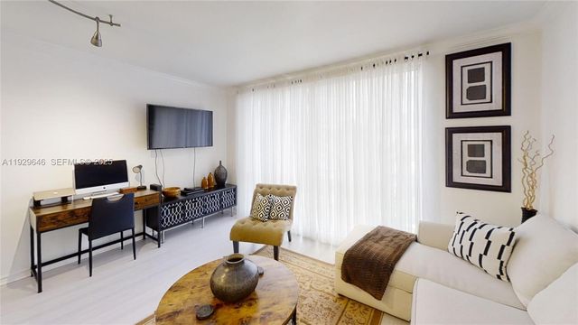 800 West Ave 614, Miami Beach, FL 33139