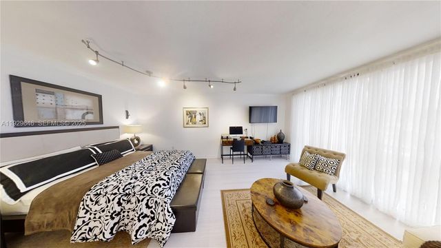 800 West Ave 614, Miami Beach, FL 33139