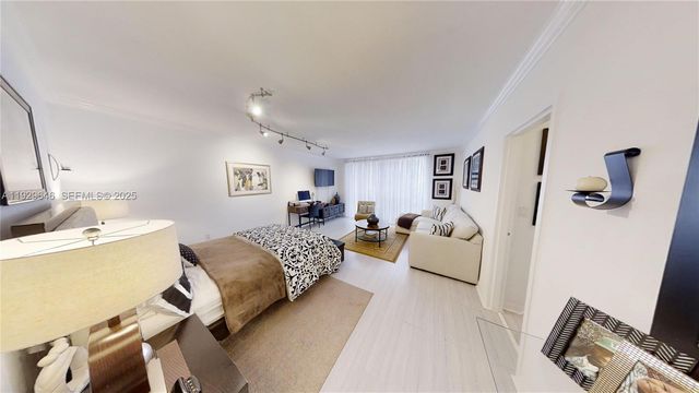 800 West Ave 614, Miami Beach, FL 33139