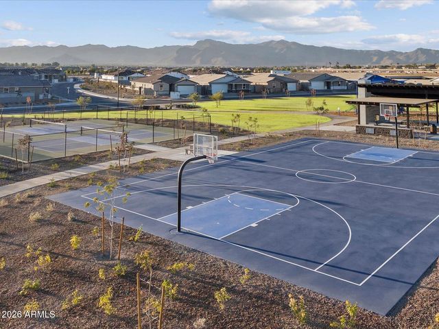 17644 W COLLEGE Drive, Goodyear, AZ 85395