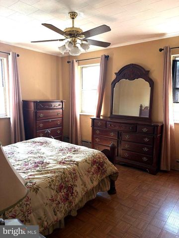 1127 MIFFLIN ST, Philadelphia, PA 19148