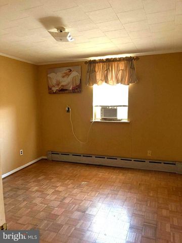 1127 MIFFLIN ST, Philadelphia, PA 19148