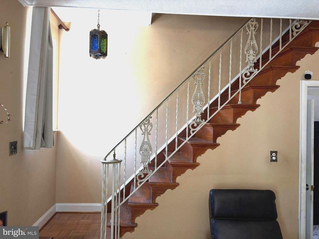 1127 MIFFLIN ST, Philadelphia, PA 19148