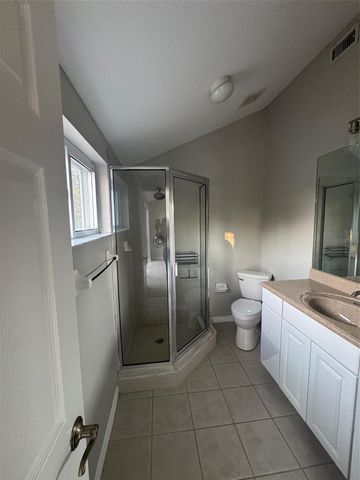 9548 ORANGE VALLEY COURT, Tampa, FL 33618