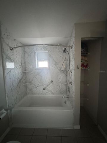 9548 ORANGE VALLEY COURT, Tampa, FL 33618