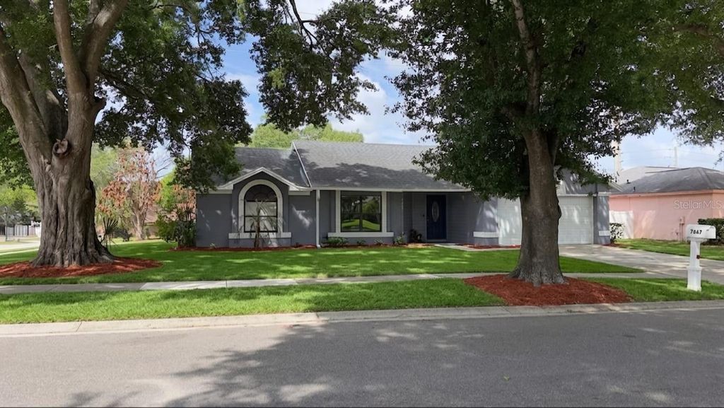 7667 GRAMERCY DRIVE, Orlando, FL 32818