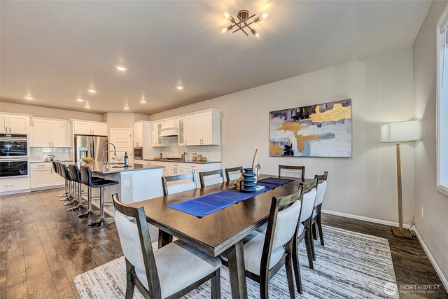 28902 239th Avenue SE, Maple Valley, WA 98010