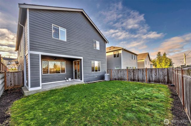 28902 239th Avenue SE, Maple Valley, WA 98010