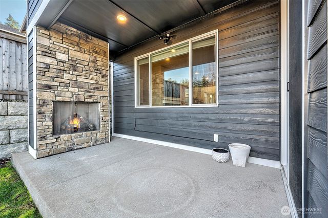 28902 239th Avenue SE, Maple Valley, WA 98010