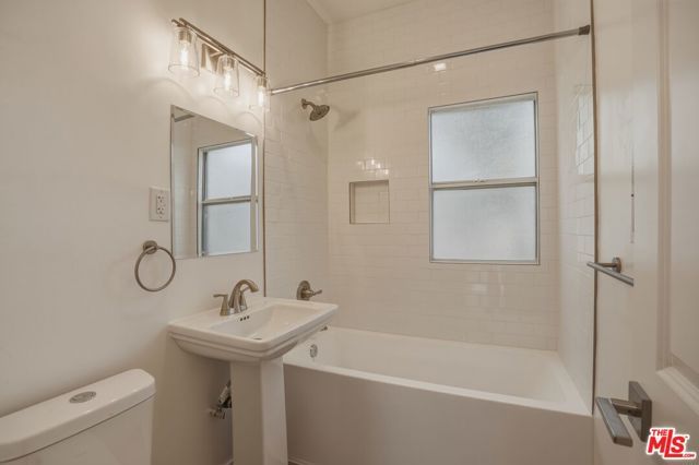 2317 Ocean Park Boulevard A, Santa Monica, CA 90405