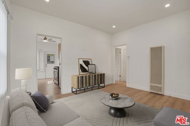 2317 Ocean Park Boulevard A, Santa Monica, CA 90405