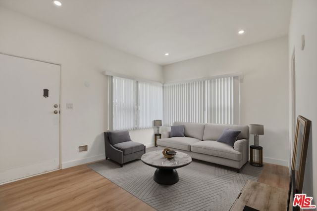 2317 Ocean Park Boulevard A, Santa Monica, CA 90405