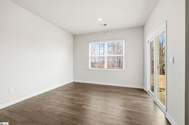 120 Emerald Creek Avenue, Greer, SC 29651