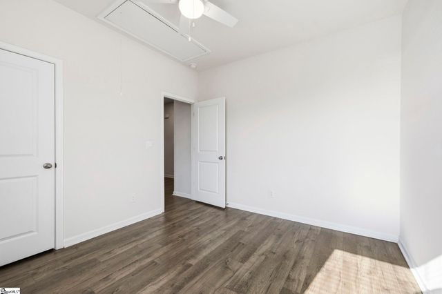 120 Emerald Creek Avenue, Greer, SC 29651