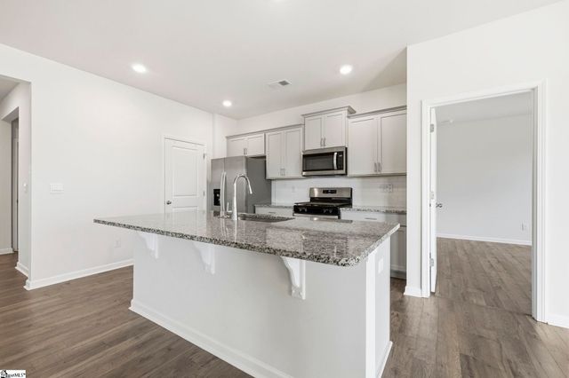 120 Emerald Creek Avenue, Greer, SC 29651