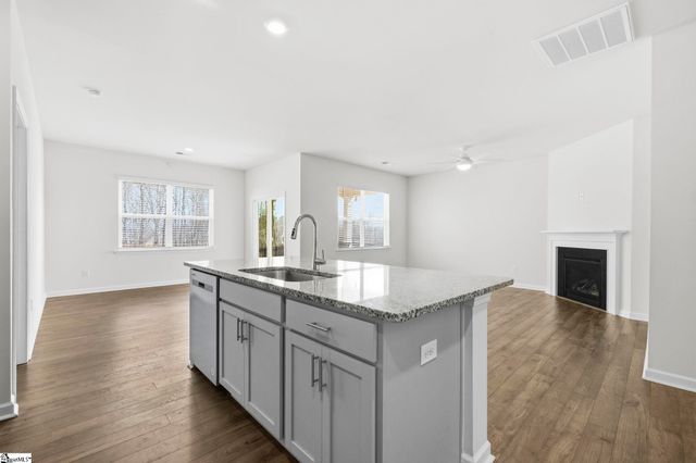 120 Emerald Creek Avenue, Greer, SC 29651