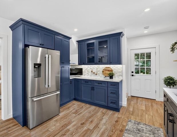 19 High St. 2, Somerville, MA 02144