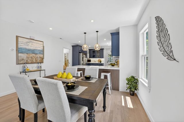 19 High St. 2, Somerville, MA 02144