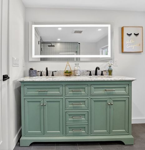 19 High St. 2, Somerville, MA 02144