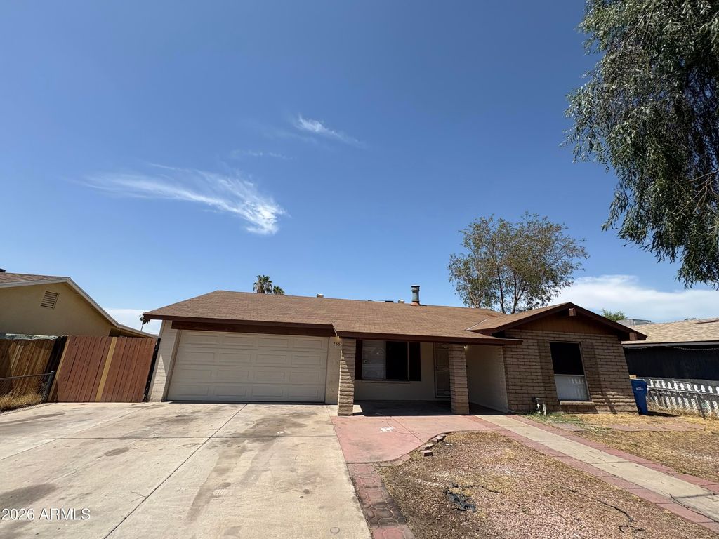 7556 W TURNEY Avenue, Phoenix, AZ 85033