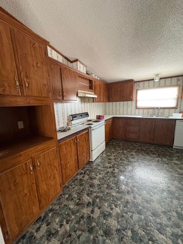 2070 Martin St., Loris, SC 29569