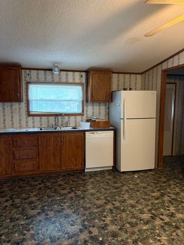 2070 Martin St., Loris, SC 29569