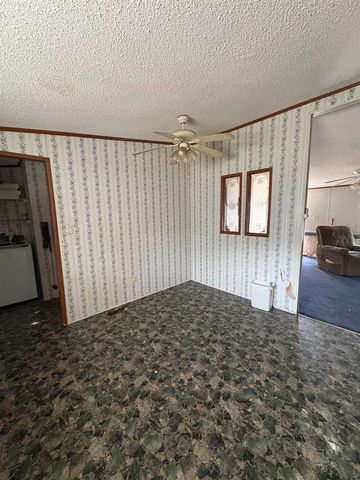 2070 Martin St., Loris, SC 29569