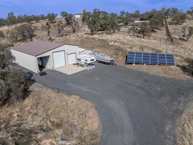 2155 El Faro Way, La Grange, CA 95329