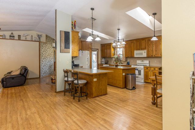 2155 El Faro Way, La Grange, CA 95329