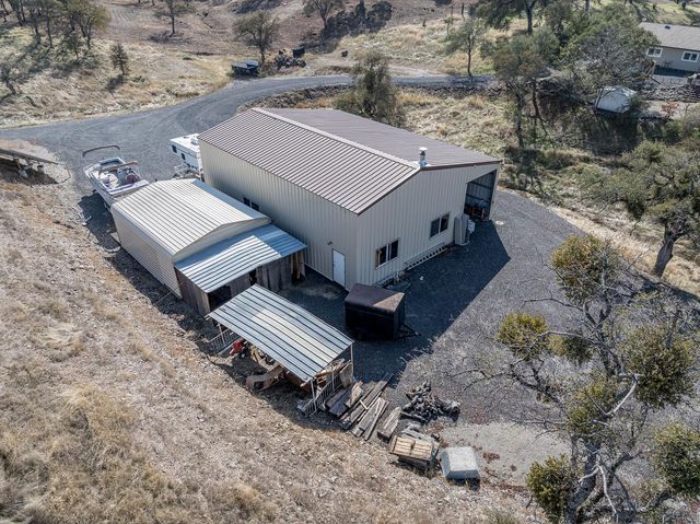 2155 El Faro Way, La Grange, CA 95329