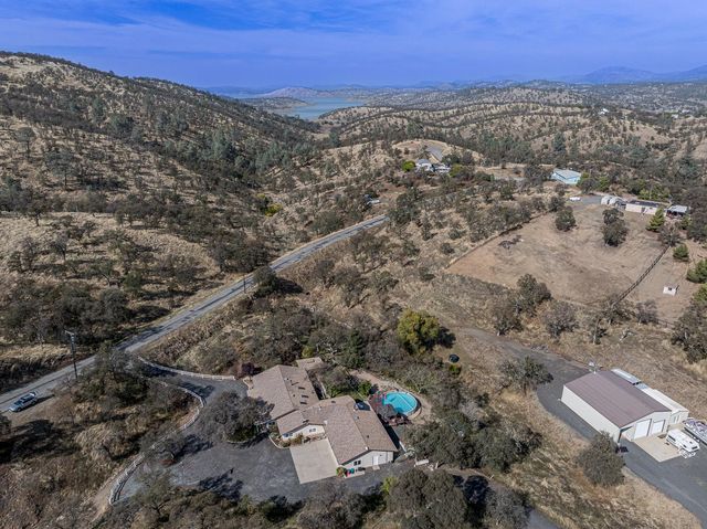 2155 El Faro Way, La Grange, CA 95329