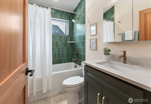 3706 NE 137th Street, Seattle, WA 98125