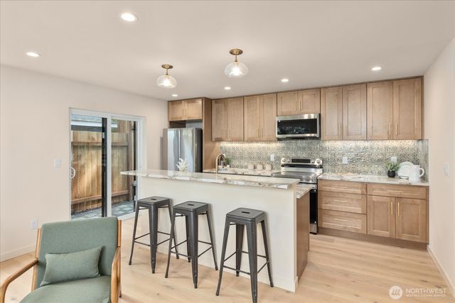 3706 NE 137th Street, Seattle, WA 98125