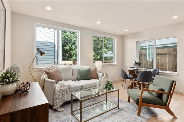 3706 NE 137th Street, Seattle, WA 98125