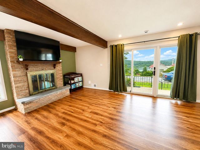 620 MYRTLE AVE, Marysville, PA 17053