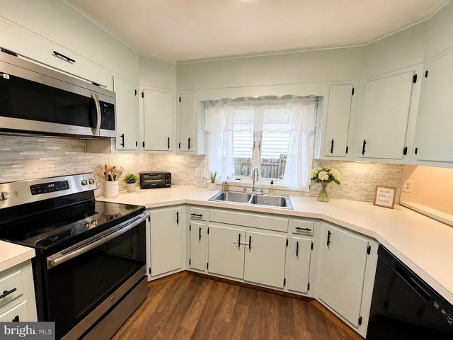 620 MYRTLE AVE, Marysville, PA 17053
