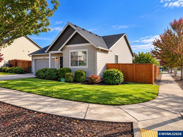 164 SW Mallard St, Mcminnville, OR 97128