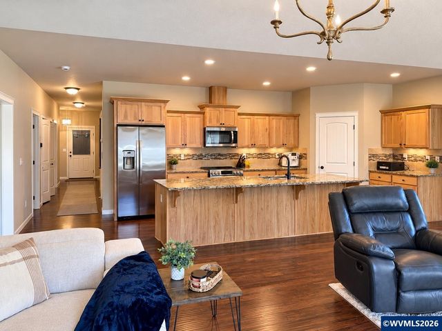 164 SW Mallard St, Mcminnville, OR 97128