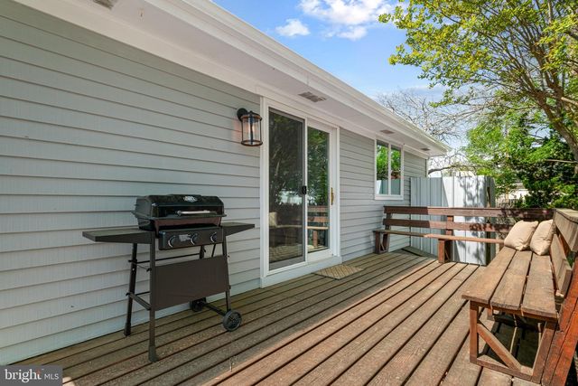 715 MASSACHUSETTS AVE, Somers Point, NJ 08244