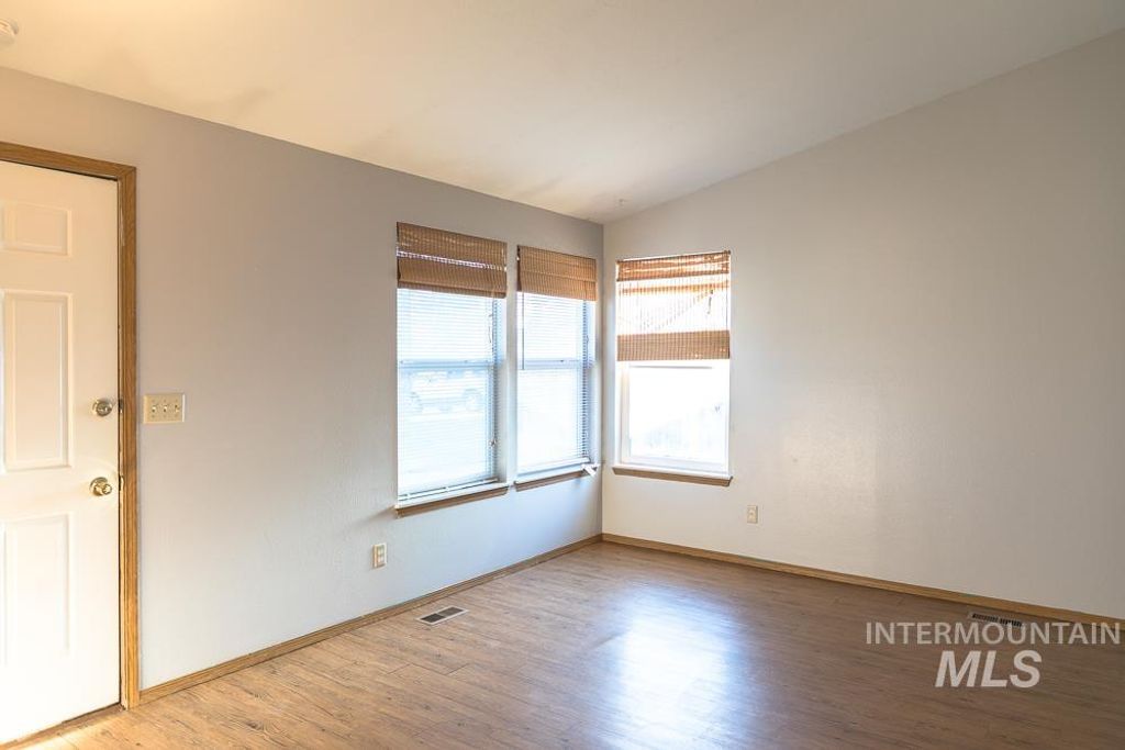 1158 SW 14th Ave, Ontario, OR 97914 photo 14