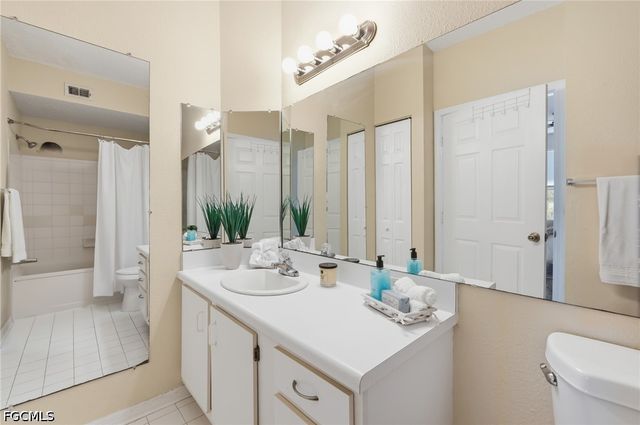 11510 Villa Grand 421, Fort Myers, FL 33913
