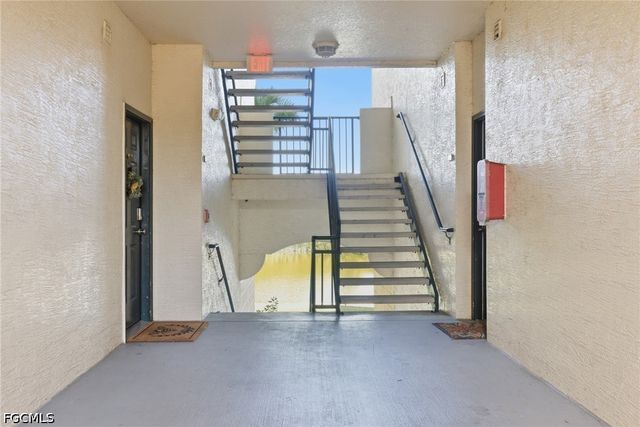 11510 Villa Grand 421, Fort Myers, FL 33913